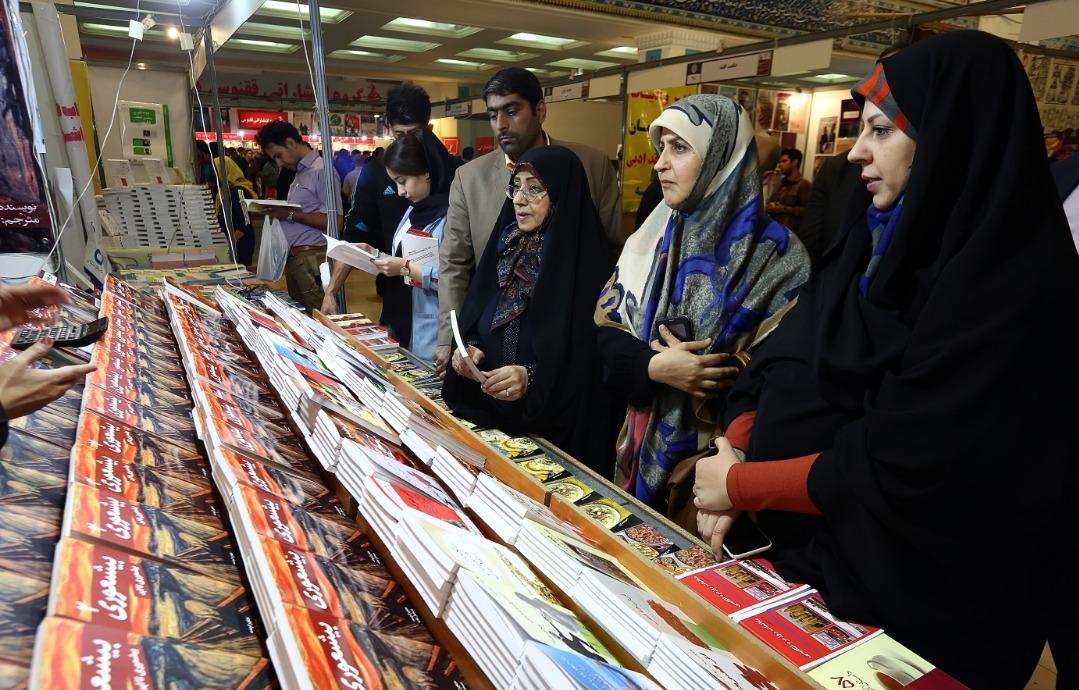 پایان کار غرفه سازمان اسناد و کتابخانه ملی در نمایشگاه بین المللی کتاب تهران
