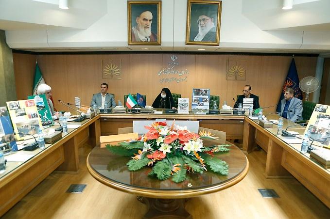 توسعه پایدار فرهنگ کتابخوانی در جهت تحقق شعار «کتابخانه ملی در خانه هر ایرانی» است