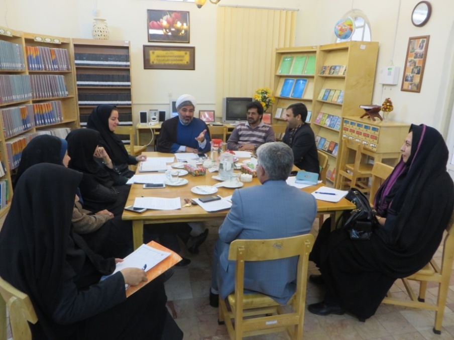 دیدار مدر مرکز جنوب شرق با اعضاء هیات مدیره انجمن کتابداری کرمان