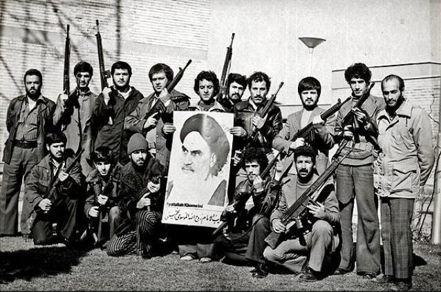 فراخوان جمع‌آوری عکس و اسناد انقلاب اسلامی