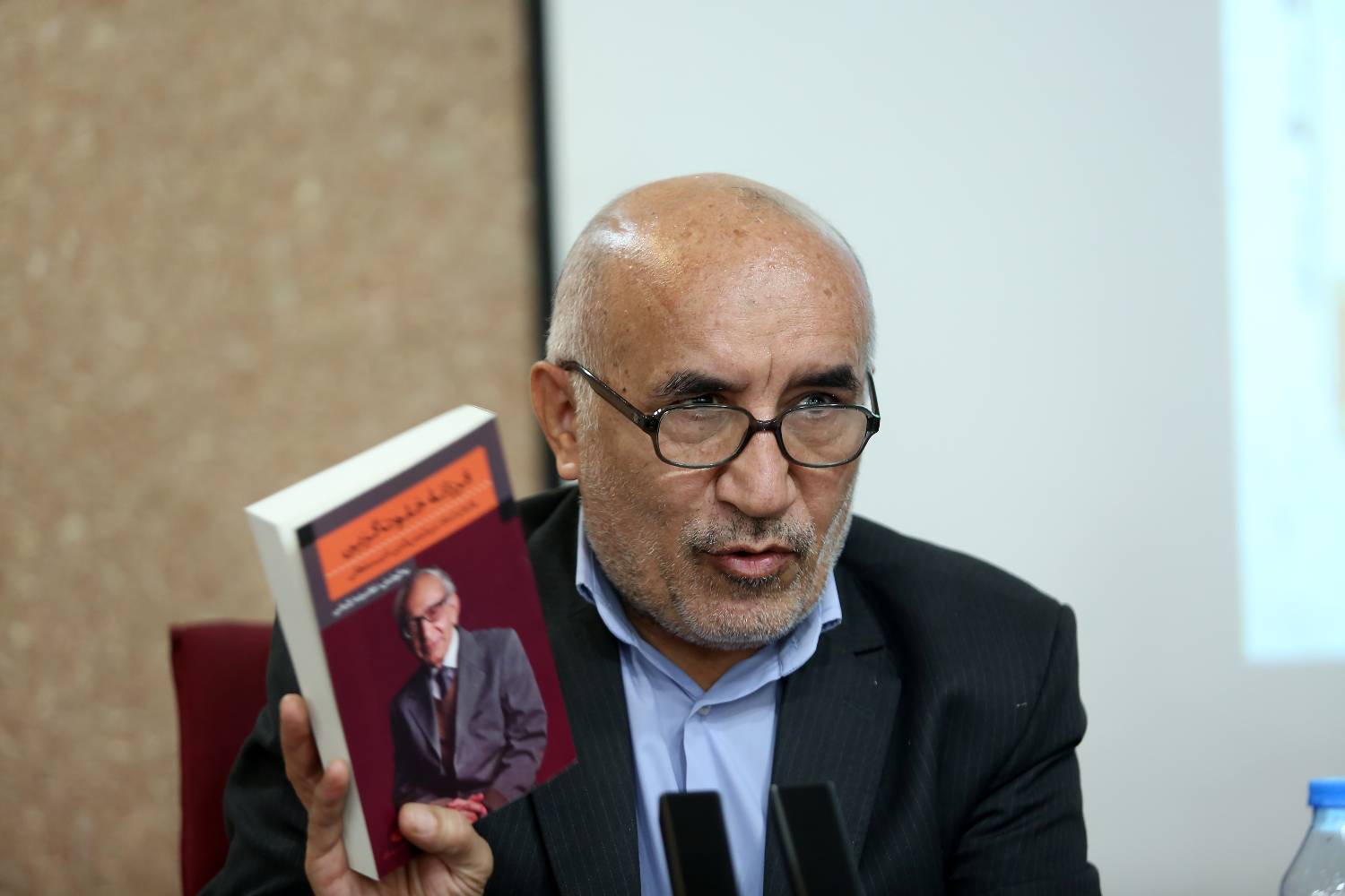 از نقدپذیری علمی تا فروتنی انسانی؛ روایت غلامرضا زکیانی از منش ادیب‌سلطانی