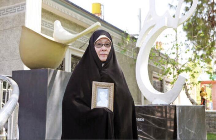 پیام تسلیت رئیس سازمان اسناد و کتابخانه ملی ایران برای درگذشت مادر ژاپنی شهید محمد بابایی