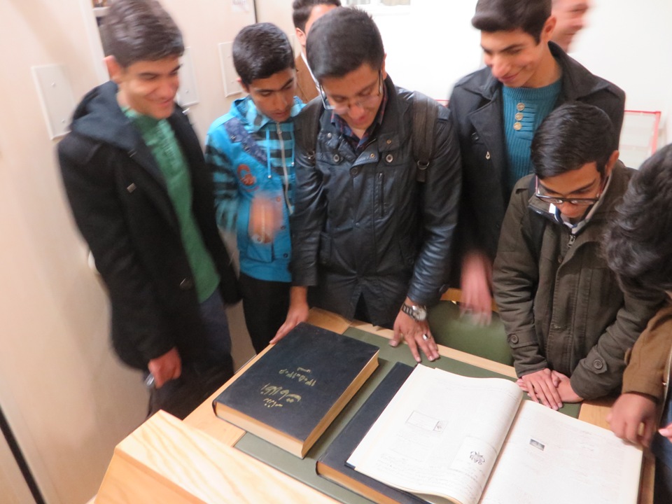 بازدید دانش آموزان دبیرستان آیت الله طالقانی از مرکز جنوب شرق