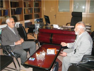 دیدار استاد صوتی با مدیر مرکز کرمان 