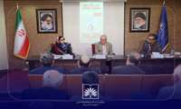 بررسی کتاب «چرند و پرند» و روایت گروه‌های خاموش جامعه در زبان طنز دهخدا