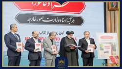 امیرخانی: پیام عاشورا، پیامی برای همه آزادگان جهان است