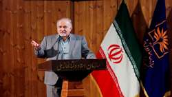 تحویل ندادن دو جلد کتاب از طرف ناشران به کتابخانه ملی تخلف قانونی است