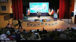 دو نفر از کارشناسان مدیریت منطقه غرب کشور به عنوان همدان پژوه برتر معرفی شدند