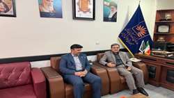 بازدید مدیرکل فنی و حرفه ای استان گیلان از مرکز اسناد و کتابخانه ملی گیلان