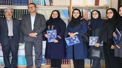 بازدید جمعی از اصحاب رسانه از مدیریت اسناد و کتابخانه ملی استان یزد
